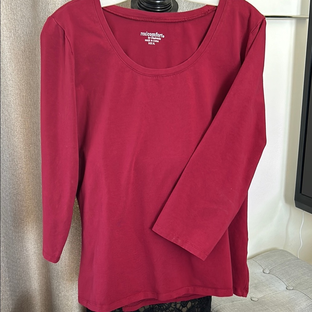 Chadwicks Red Fitted Blouse with Crew Neck and 3/4 Sleeves